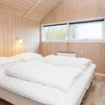 4 Star In Sydals-by Traum *